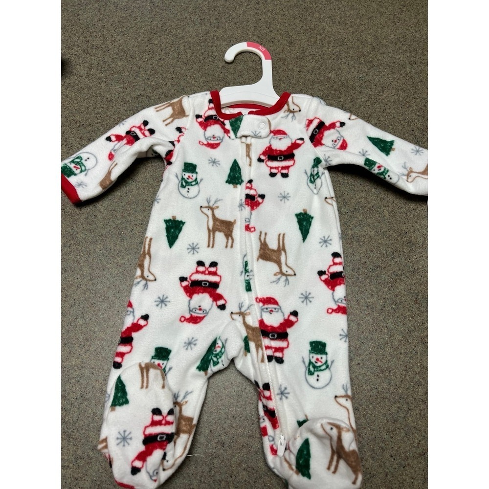 Christmas Carter's NWT Newborn‎ fleece sleeper Santa and reindeer